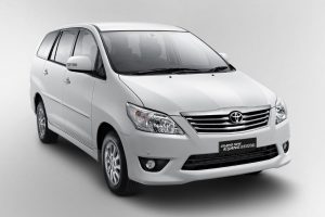 Toyota Innova 2015